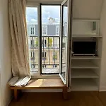 Lovely Studio Near The Canal St Martin